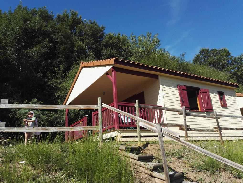 בריוד Camping De La Bageasse מראה חיצוני תמונה